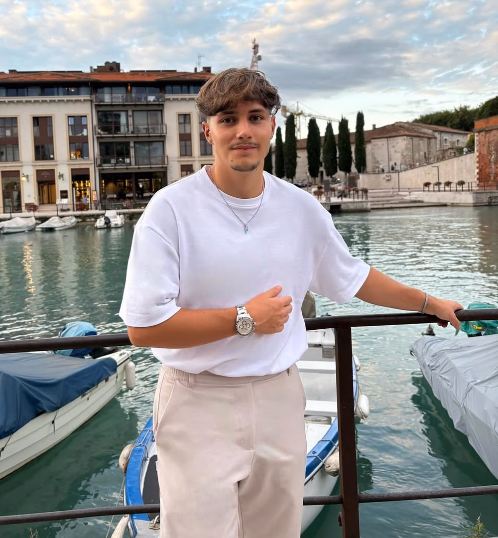 levante_nico